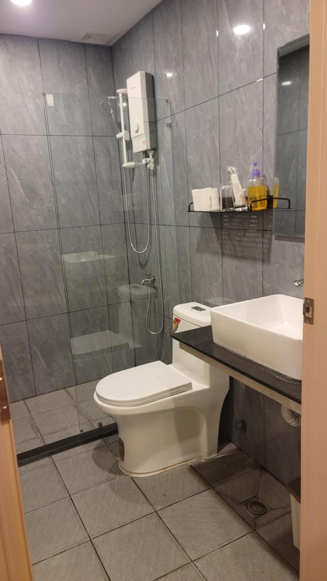 Park Inn Boutique And Hostel كامبوت المظهر الخارجي الصورة